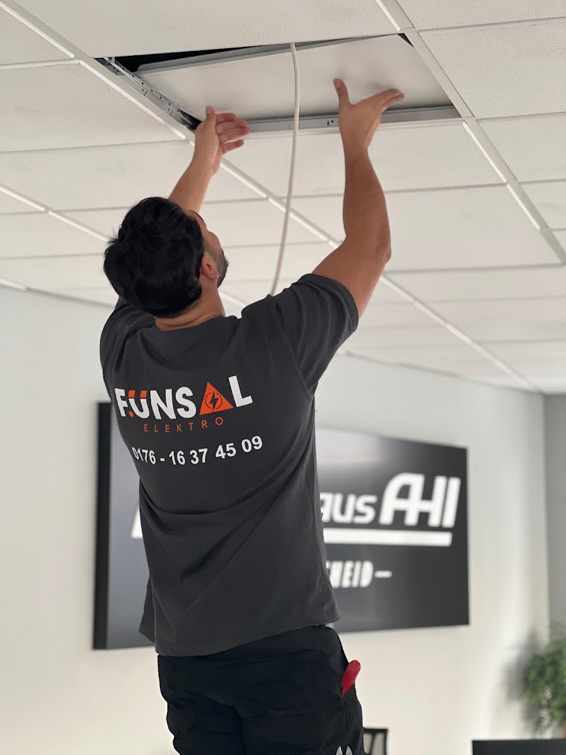 F.Ünsal Elektro — Fotos 3